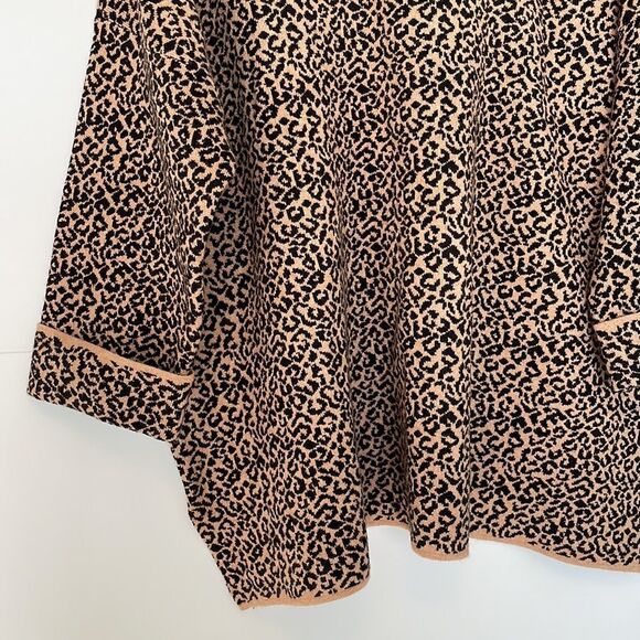 Tahari Leopard Print Sweater - Picture 2 of 9